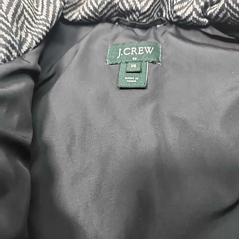 J. Crew Down Quilted Puffer Vest Womens XSmall Herringbone Black Cream - Picture 4 of 8